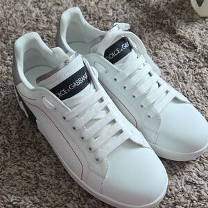 Dolce & Gabbana White Leather Sneakers with Red Stitching and Black Logo Patch